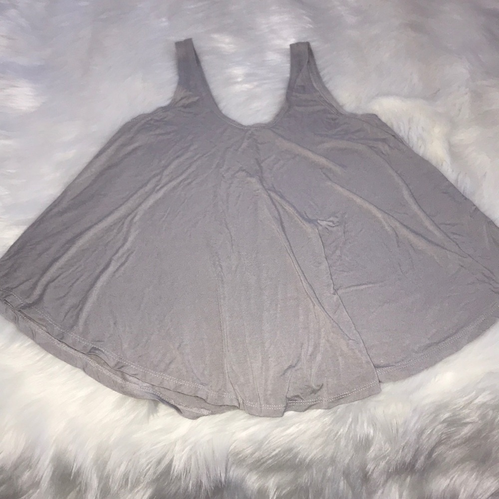 Light Gray Flowy Tank!